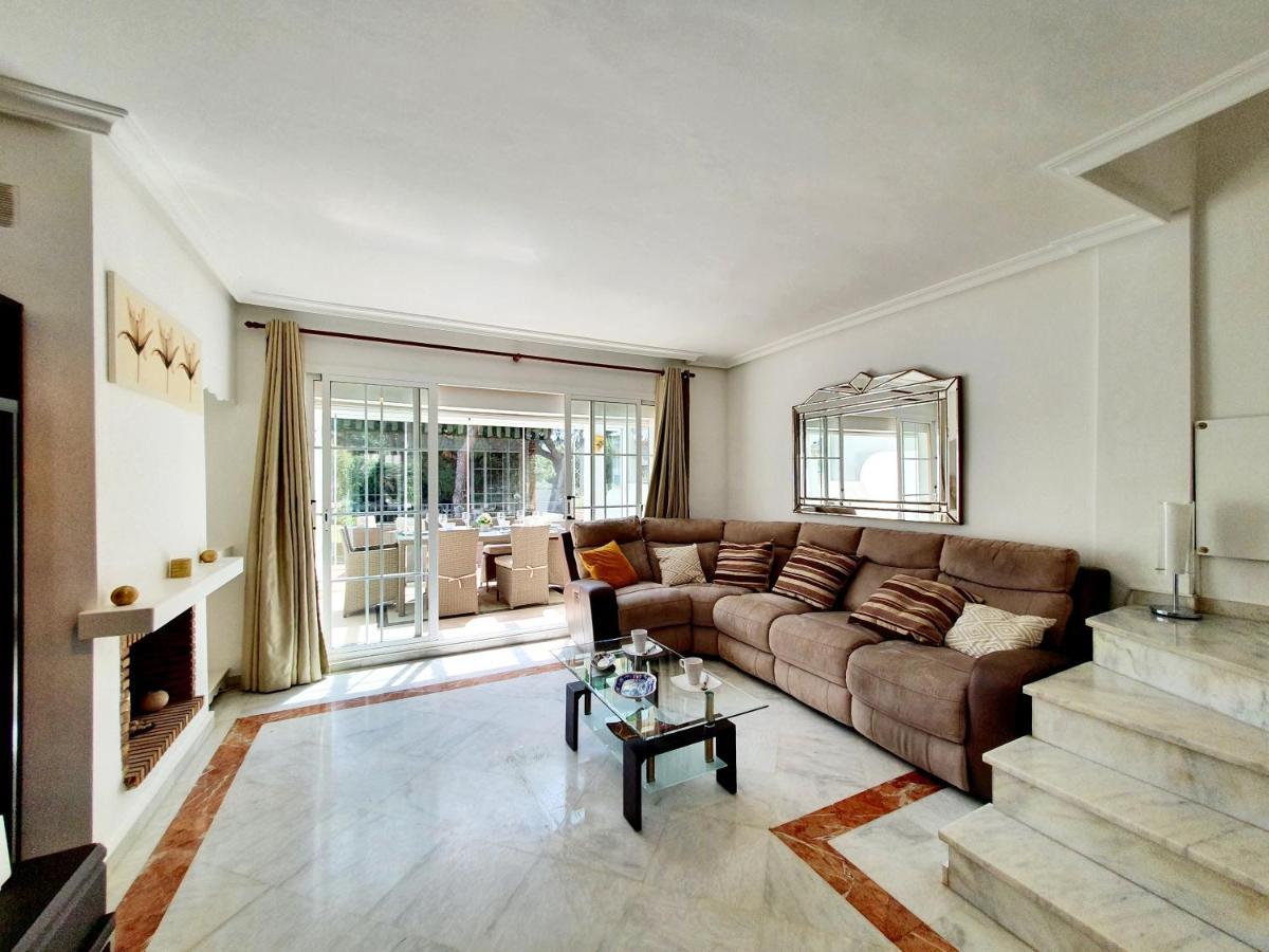 Apartmán Lomas De Cabopino House Marbella Exteriér fotografie